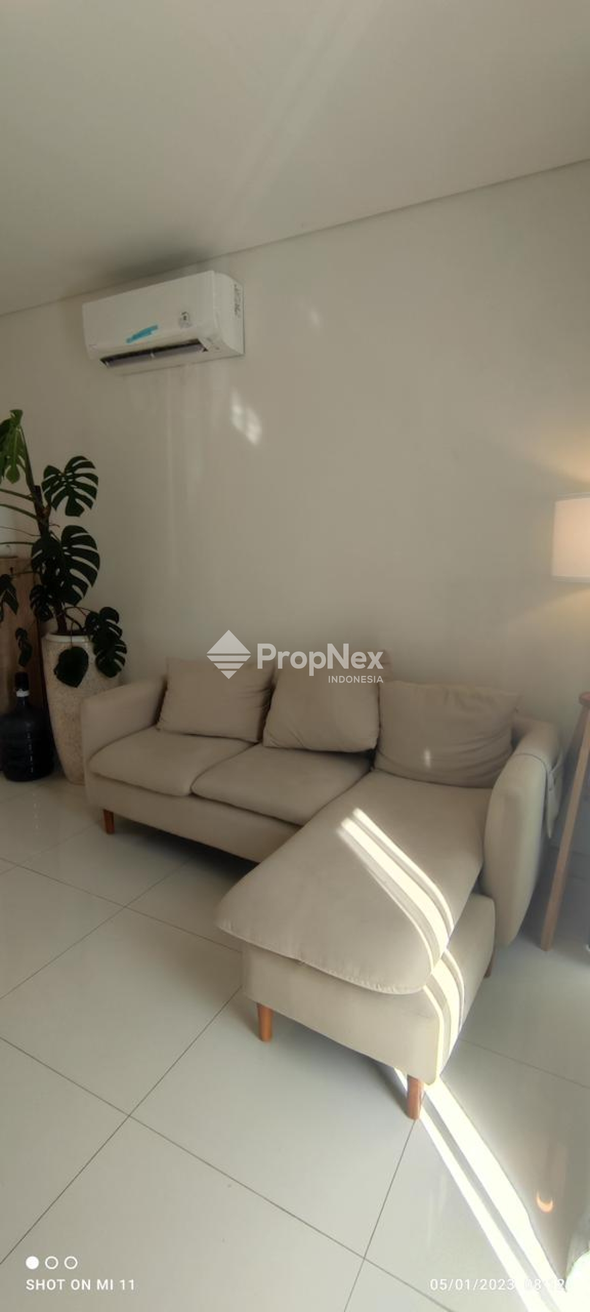 Rumah 2 Lantai Bagus Furnished di Grand Pakuwon — foto 11
